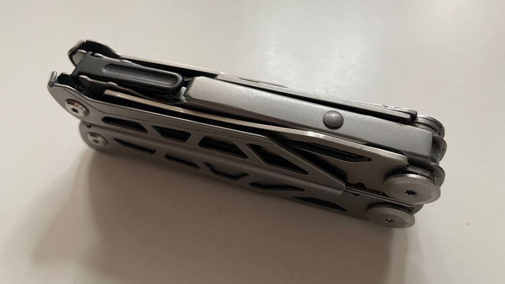 Urberg Stainless Multi Tool (8)