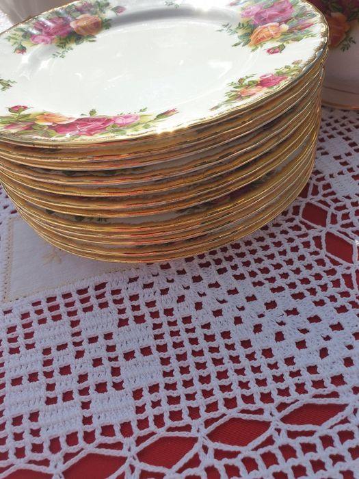 Toalha de renda  e linho