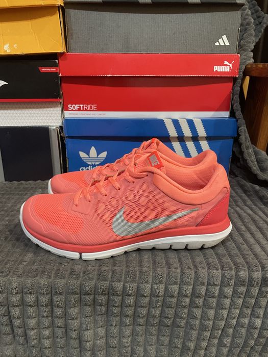 Оригінальні кросівки Nike Flex Run 41(26,5см)