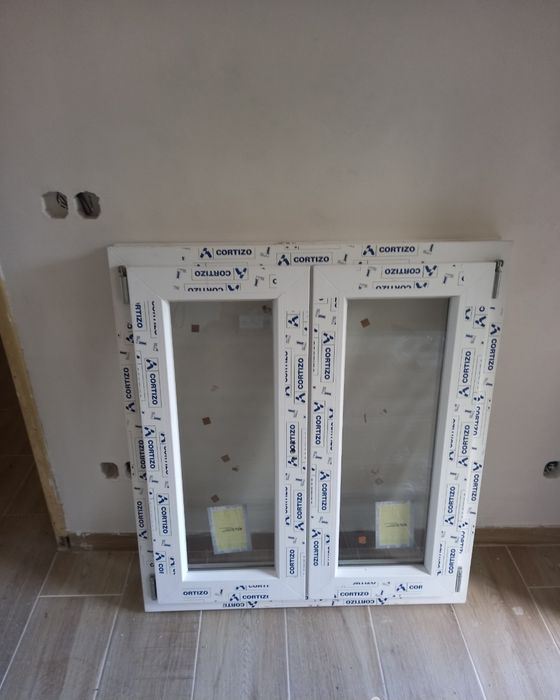 2 Janelas novas, com  100x90  oscilobatentes