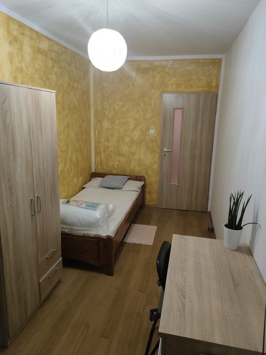 POKÓJ, Wynajmę pokój RZESZÓW ul.Dąbrowskiego.PARTER