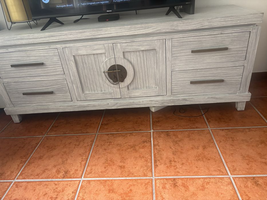 Aparador/ Móvel de Televisao