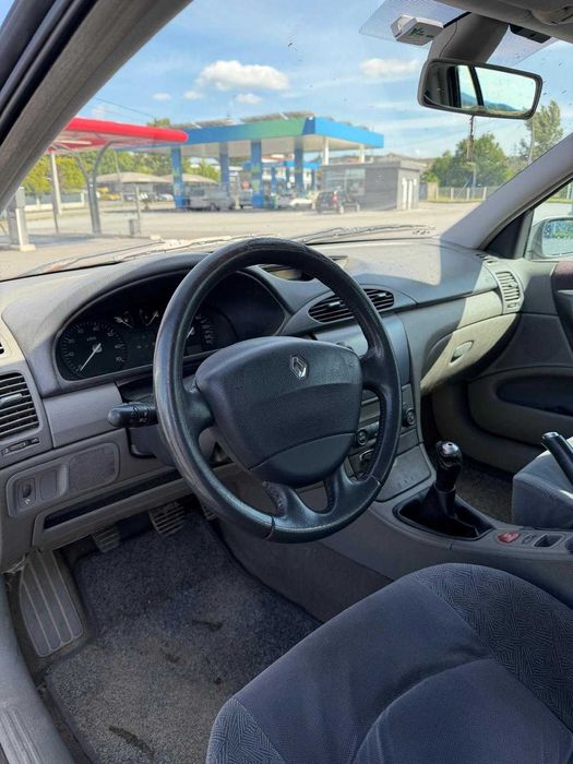 Renault Laguna 1.6L Nacional - Bom Estado