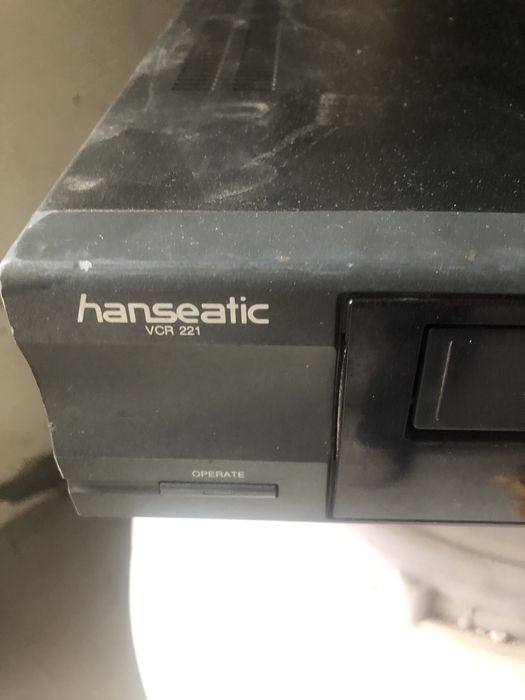 Відеомагнітофон Хансеатік