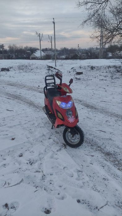 Продам Скутер 4т обмен на ТЕЛЕФОН