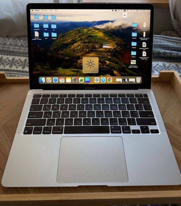MacBook Air M1 (2020) | 8 GB RAM | 256 GB SSD | Bardzo dobry stan