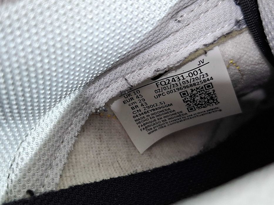 Кросівки чоловічі Nike Dunk Low Black/White.