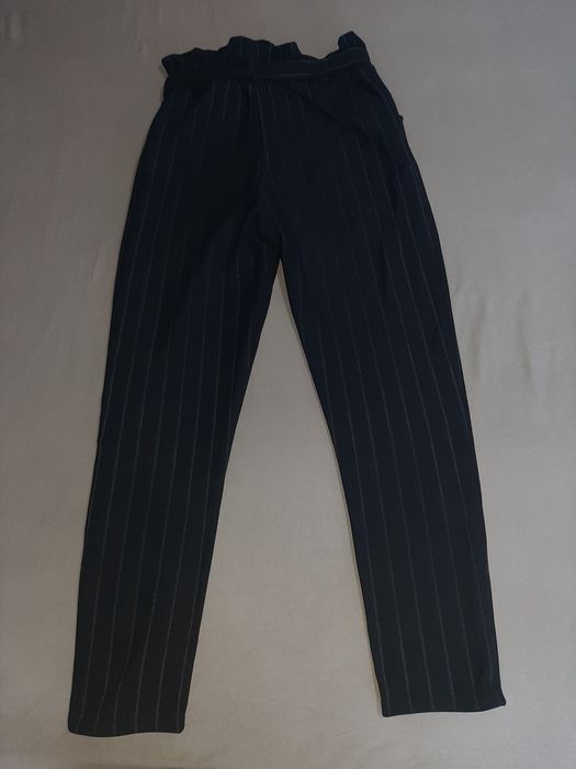 Eleganckie legginsowe spodnie