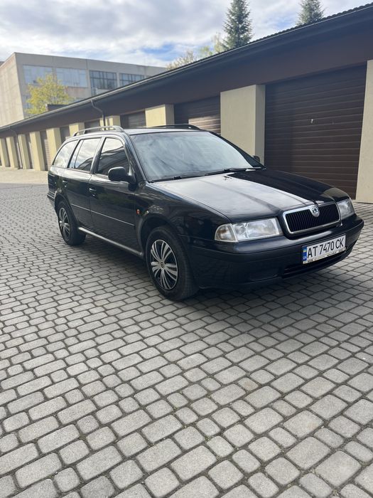 Skoda octavia tour 1.6 mpi