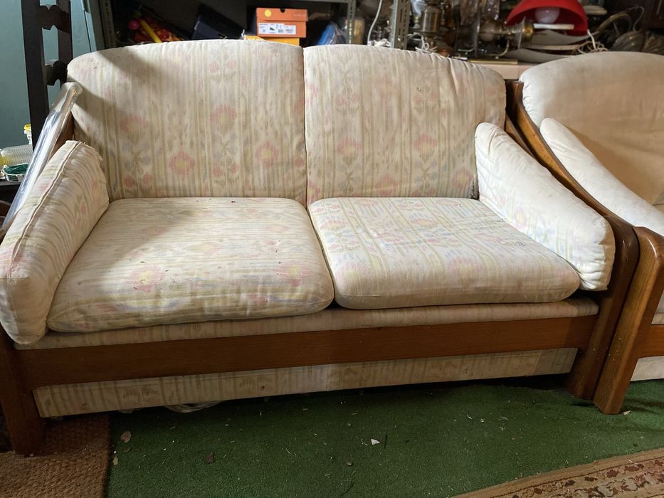 1 Sofá e 2 Cadeirões