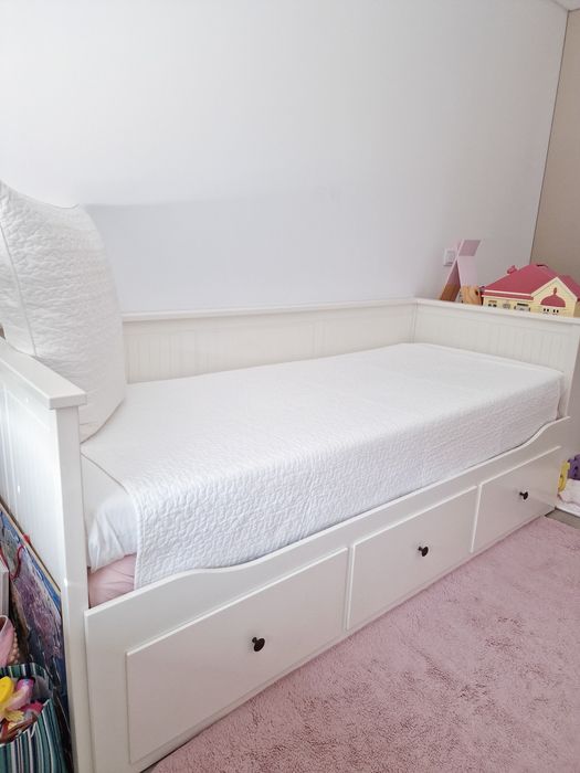 Cama Hemnes Ikea