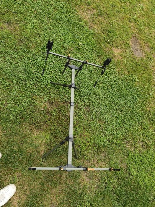 Sprzedam rod pod plus trzy sygnalizatory z cętralką