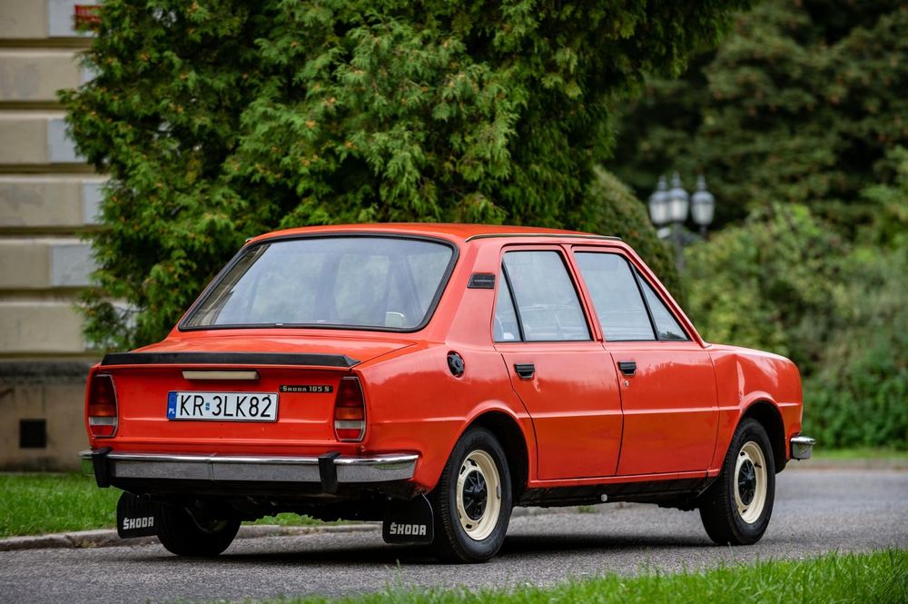 Skoda 105S 1982 r. – samochód zabytkowy – żółte tablice Niski przebieg 31000