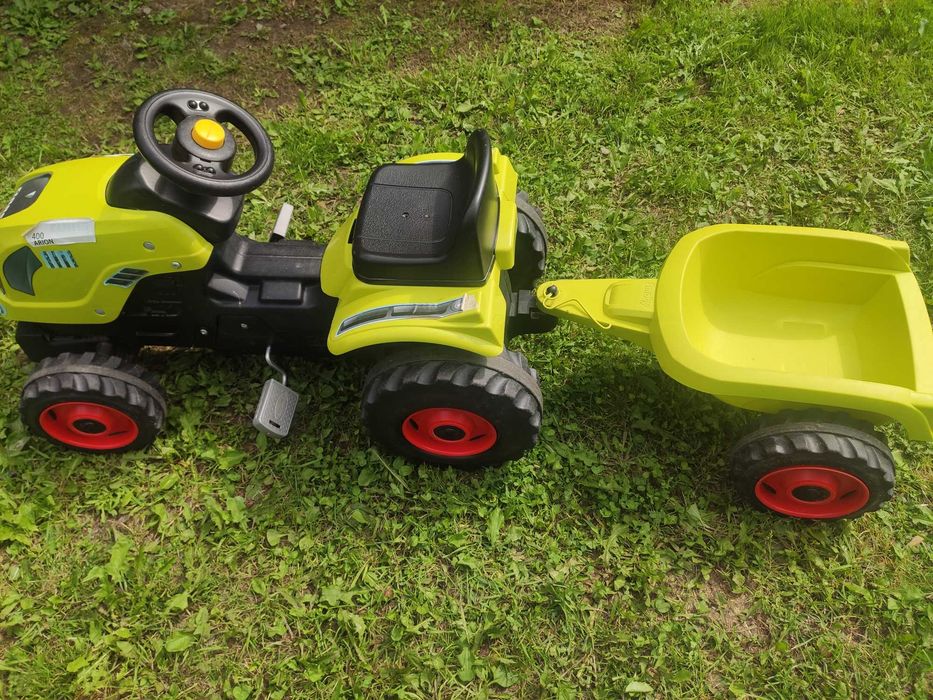 Smoby traktor na pedały z przyczepką