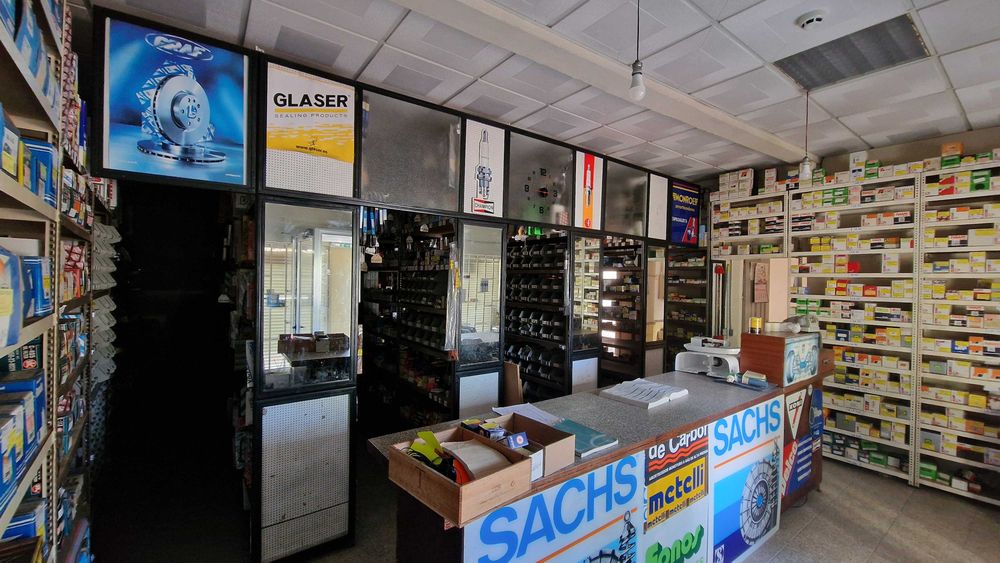 Stock Completo de Peças para Automóveis - Várias Marcas - Oportunidade em Águeda