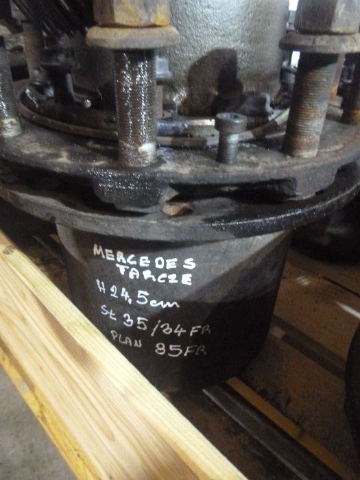 ZWOLNICA Piasta Mercedes Mp1 Mp2 Tarcze 24,5 cm 8x4 6x4 4x2