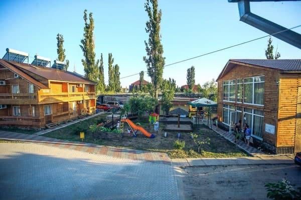 Действующий отель Коблево • 1700 кв.м • 200 мест • 1 га земли