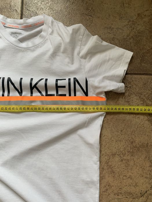 Футболка Calvin Klein.М