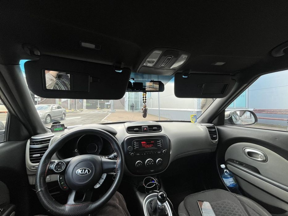 KIA SOUL ІІ, 2015рік 1.6л,  6ті ст.мкпп. Універсал