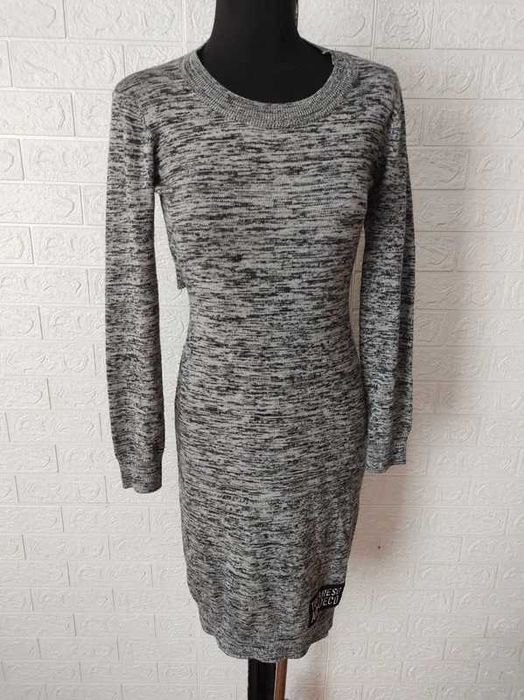 sukienka dopasowana szara długa rozmiar s świetna cena 18 zł