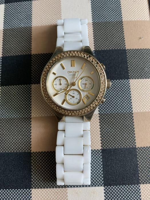 Годинники DKNY, Donna Karan