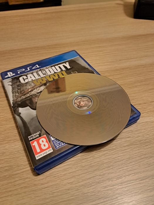Jogo Call of Duty WWII Playstation 4 PS4