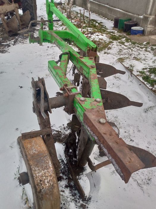 Плуг бомет 3 30 стан чудовий