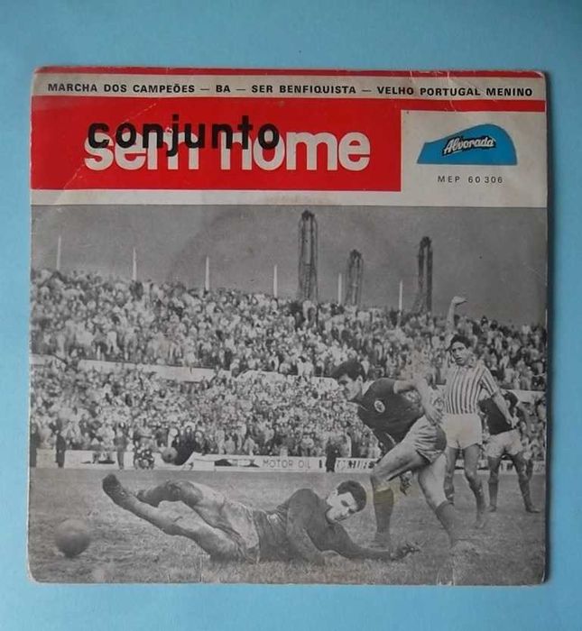 4 discos vinil do BENFICA, preço do lote. Vendo em separado.