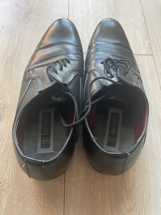 Eleganckie męskie buty Vapiano, rozmiar 43