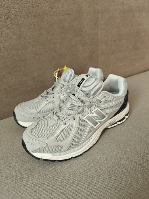 New balance 1906