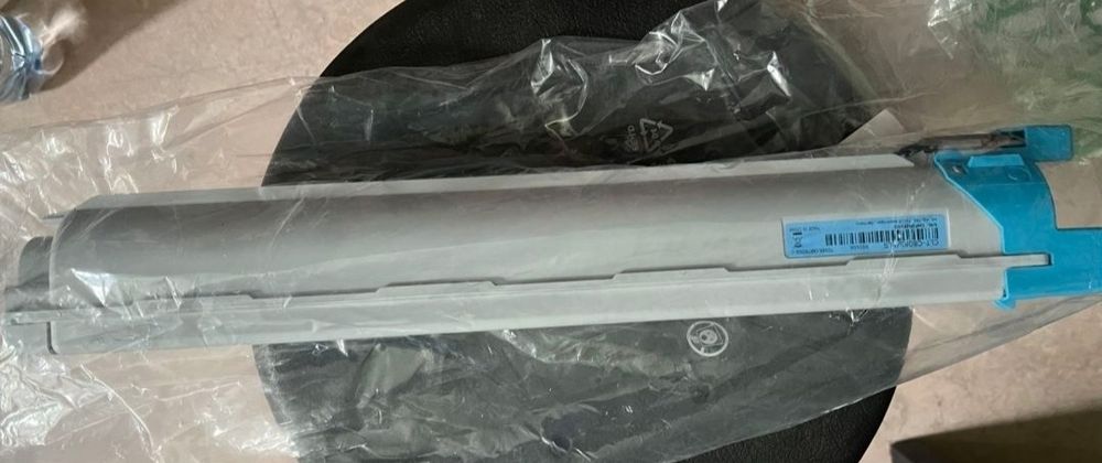 CLT-C808S Синій колір. Без коробка але в плівці новий не розкритий.