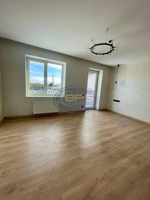 Новий сучасний будинок біля моря. Без %