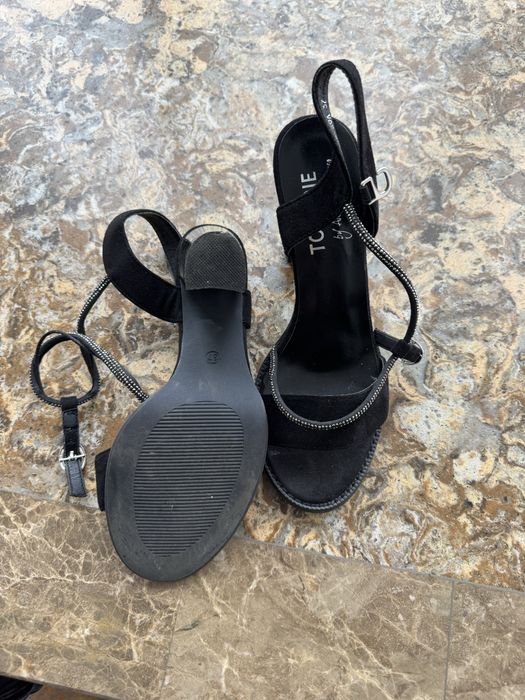 Босоніжки на свято, вечірні або денні