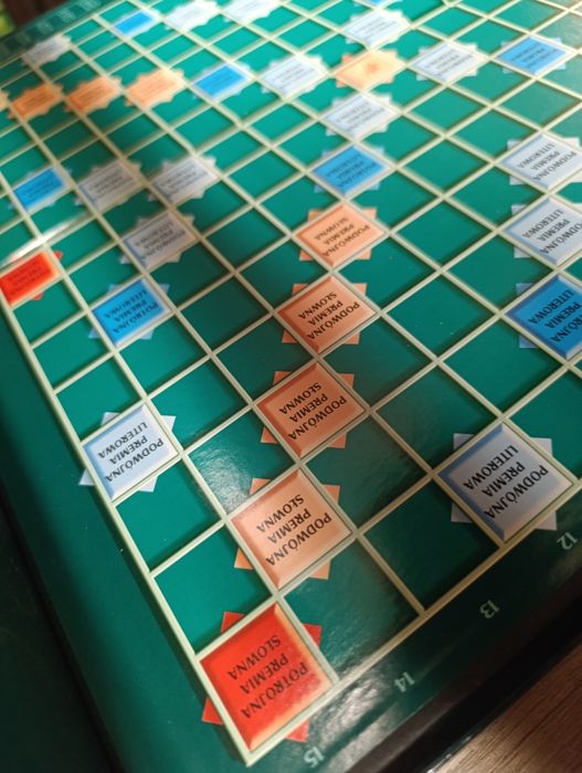 Scrabble Mattel 51289. Kompletna.