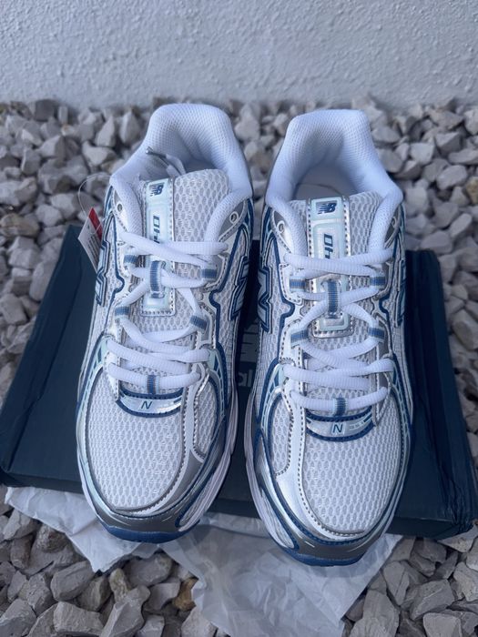 Tênis New Balance 740 Azul e Branco
