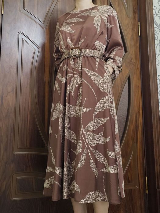 Продам платье в пол