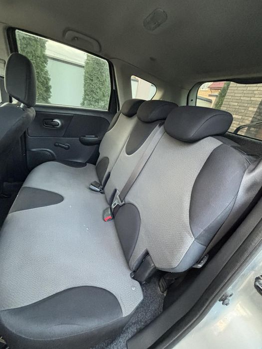 Продам  NISSAN NOTE 2011р.