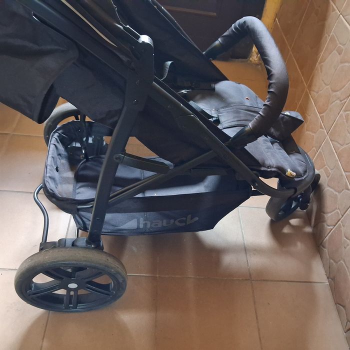 Sprzedam wózek na 3 kołach