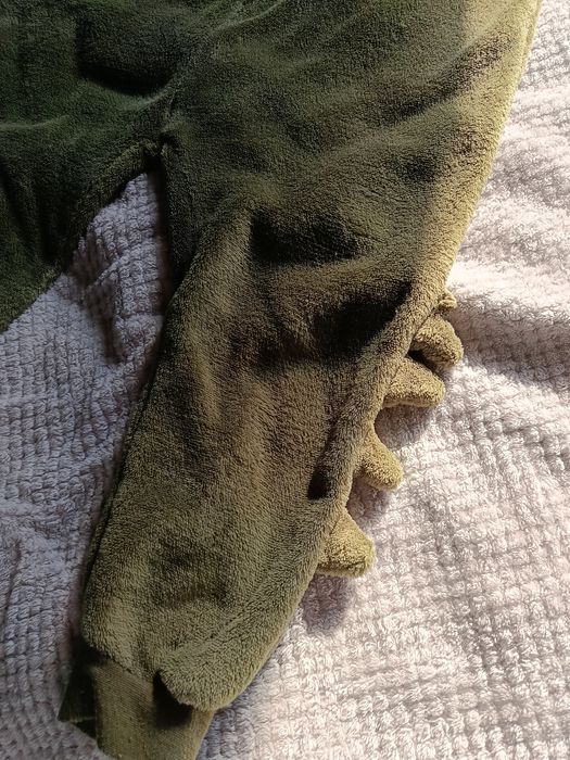 Kombinezon polarowy Krokodyl rozm 122/128