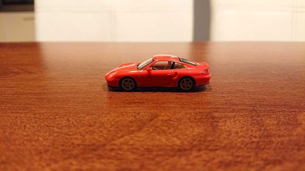 Herpa Porsche 996 Turbo skala HO