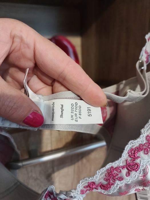 Masquerade Lingerie biustonosz satyna Bra