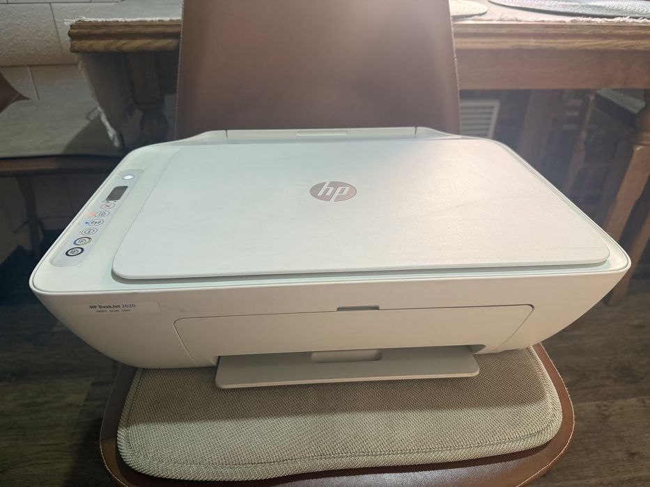 Принтер HP DeskJet 2620 print scan copy