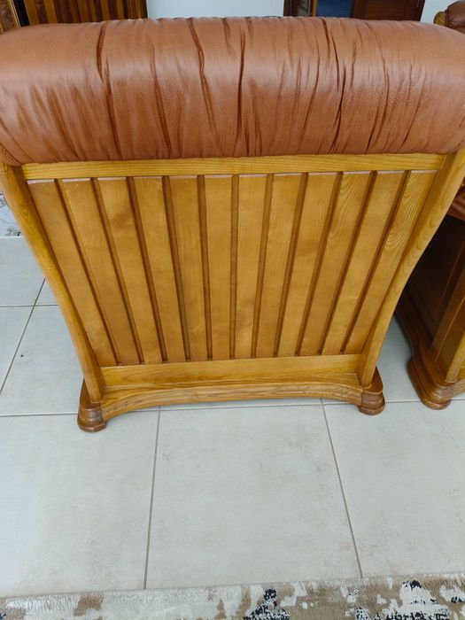 Conjunto 3 sofás em pele