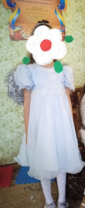 Продам новорічну сукню з крилами янгола