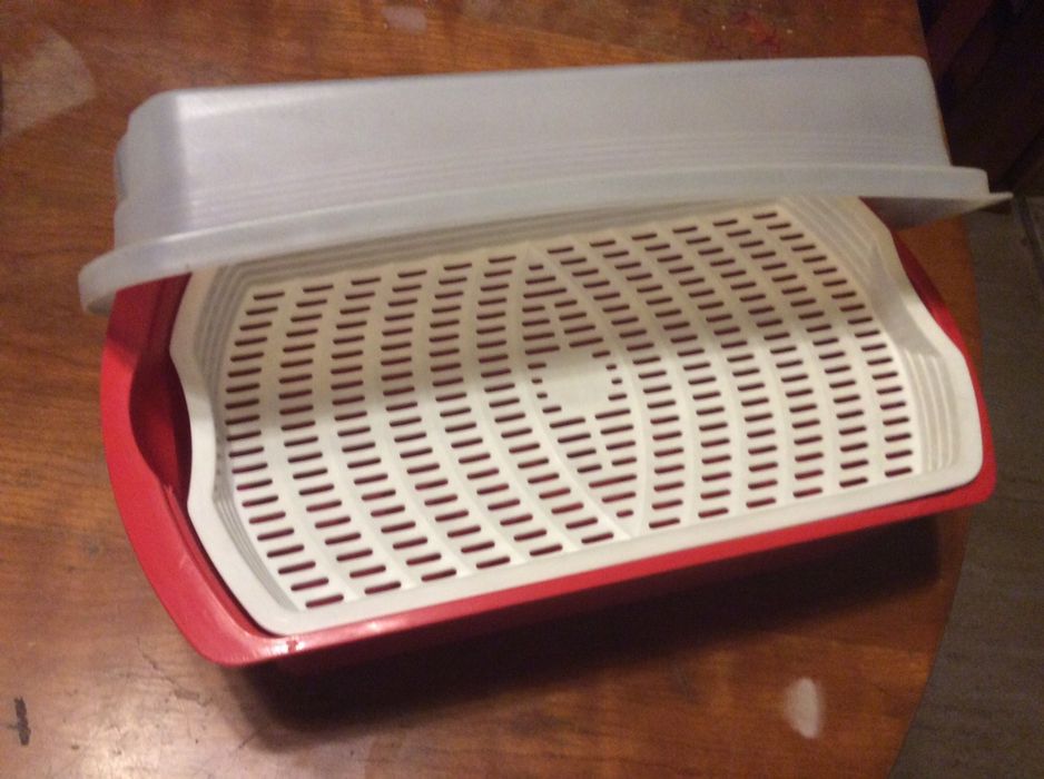 Tupperware original441443086081075201
