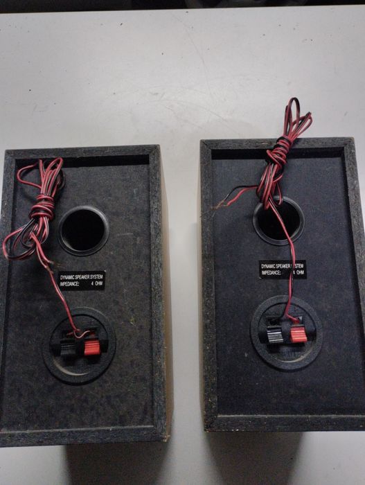 Coluna de som 04 ohm