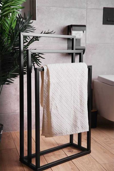 Stojak/wieszak stojący na ręczniki czarny metal loft 85x45x21cm