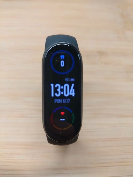 Xiaomi Mi Smart Band 6 jak nowy + oryginalny kabel do ładowania