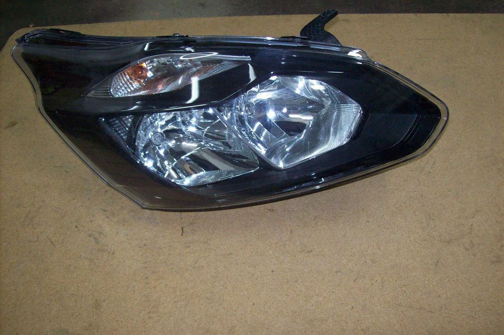 lampa przednia prawa ford transit custom