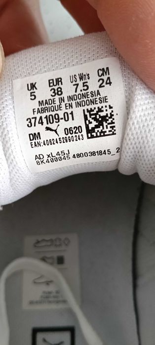 Nowe buty  PUMA 374109-01 rozm. 38